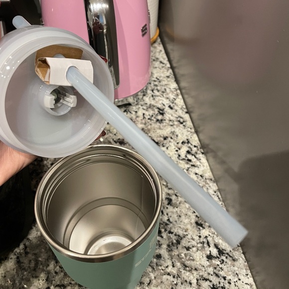 Stanley 20 oz Matcha Cream Quencher Tumbler - Picture 6 of 6